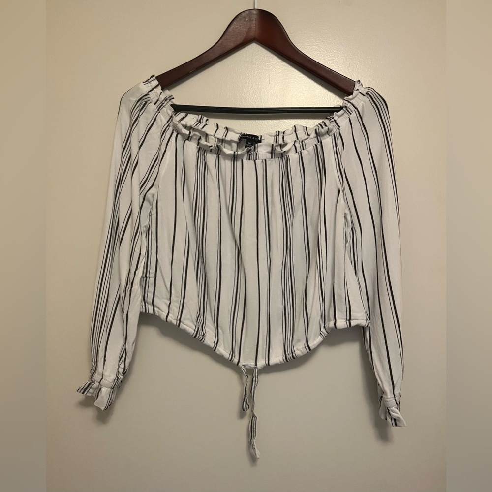 Kendall & Kylie Striped Long Sleeve Crop Top